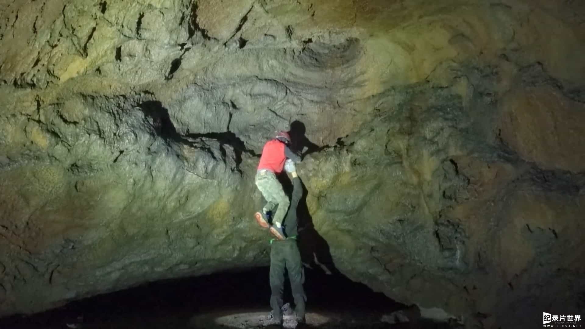 户外探索纪录片《穴居人远足/生死探洞Caveman Hikes》两季全